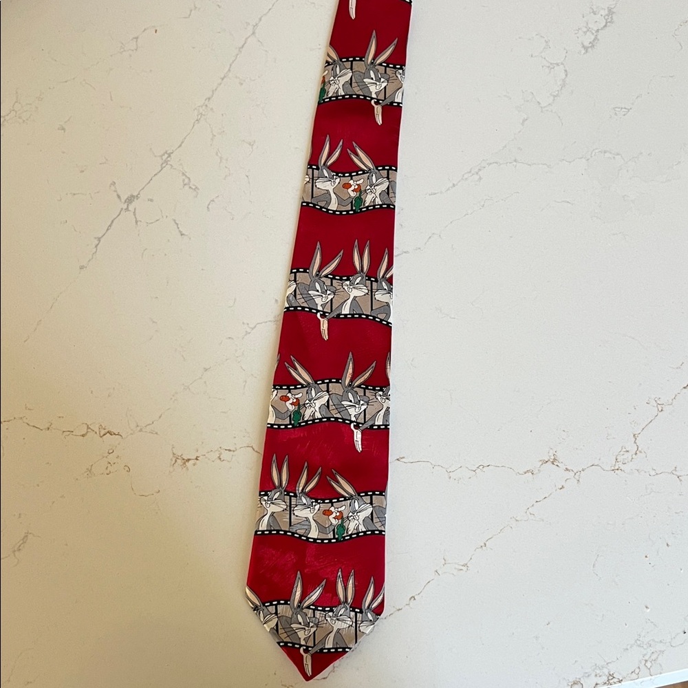 Warner Bros. Looney Tunes Bugs Bunny tie 1997